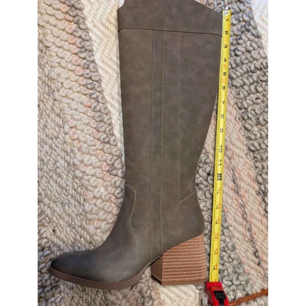 NIB Korks Womens Taupe Tall Knee High Block Heel Boots Almond Toe Size 7M